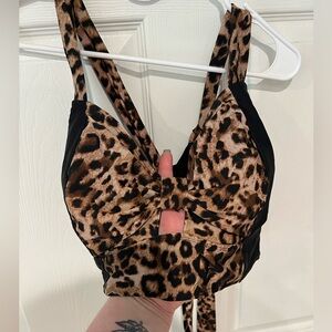 Torrid Size 3 Leopard Print Bikini Top